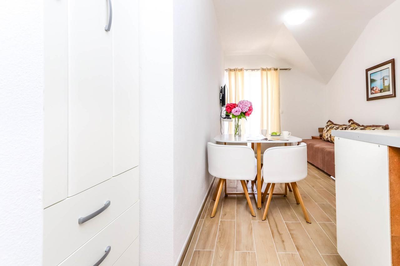 Ssm Apartmani Kotor Exteriör bild