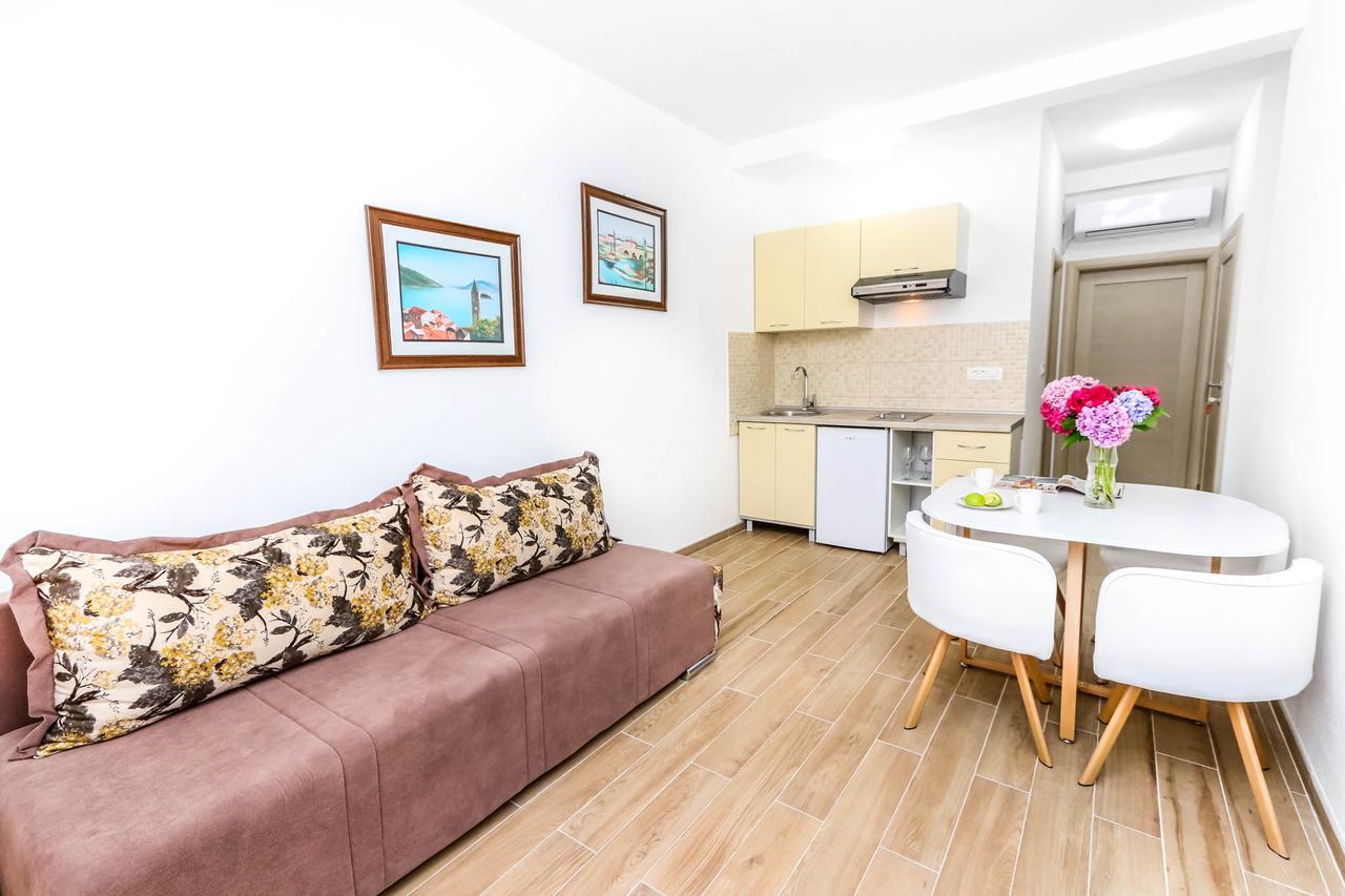 Ssm Apartmani Kotor Exteriör bild